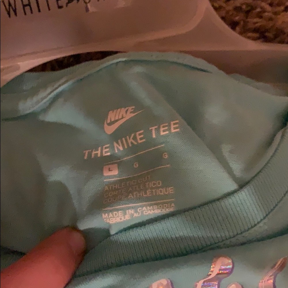 2 shirts - Picture 8 of 8